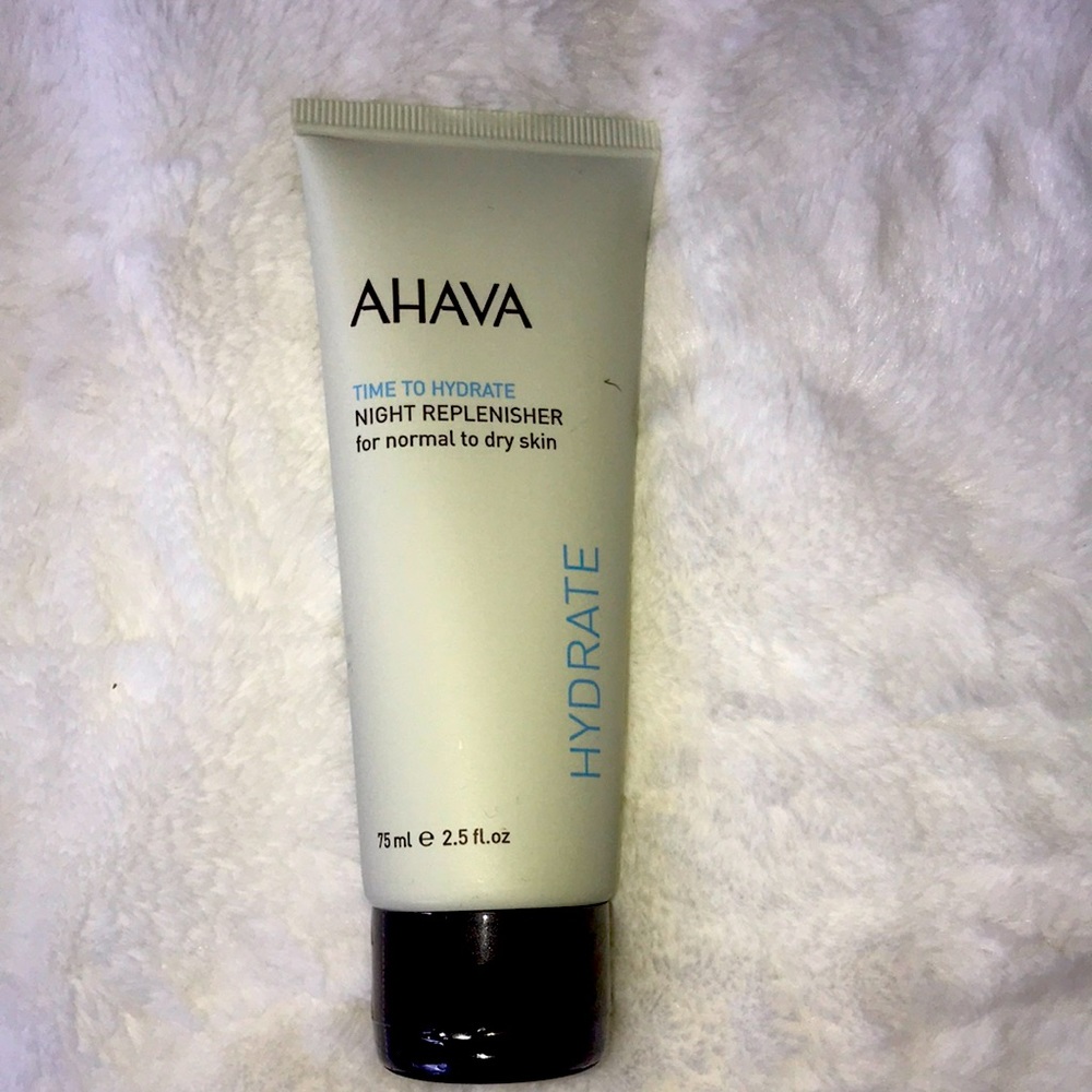 AHAVA Night Replenisher Moisturizer